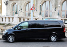 Деловой туризм. Бизнес поездки на автомобиле Премиум класса. Premium limousine service