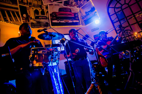 латиноамериканская ночь в самом ярком кубинском клубе Будапешта