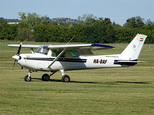 Управление самолетом в качестве второго пилота. Тренировочный полет.  Cessna 152